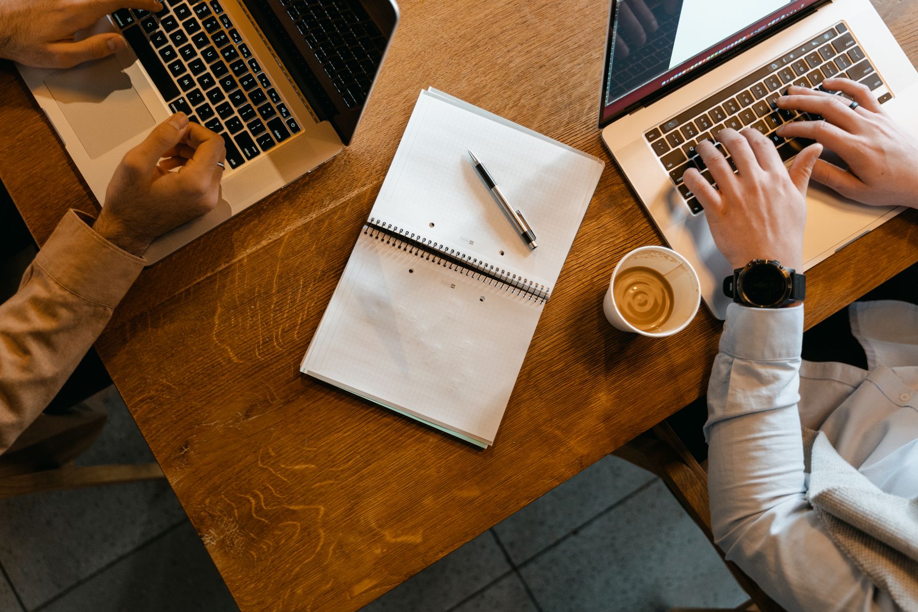 A business owner drafting copy quickly between other tasks