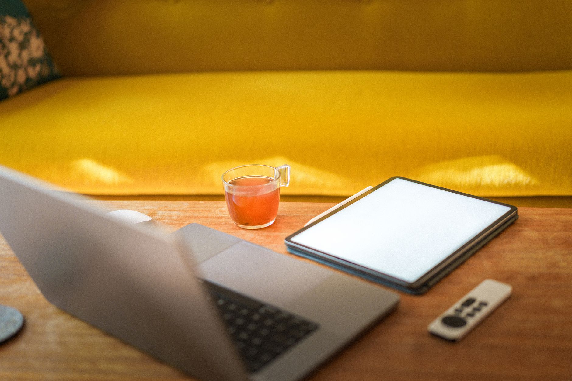 A prospective student reading a blog post before deciding to enrol