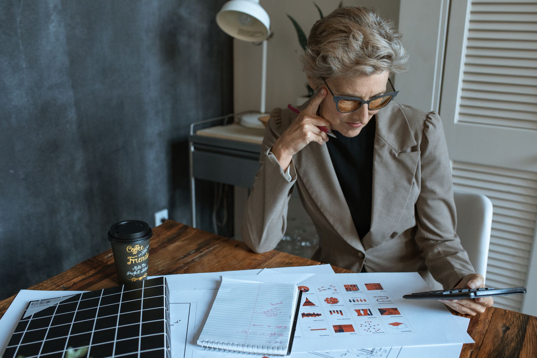 An owner comparing a short-term spike against a longer-term trend