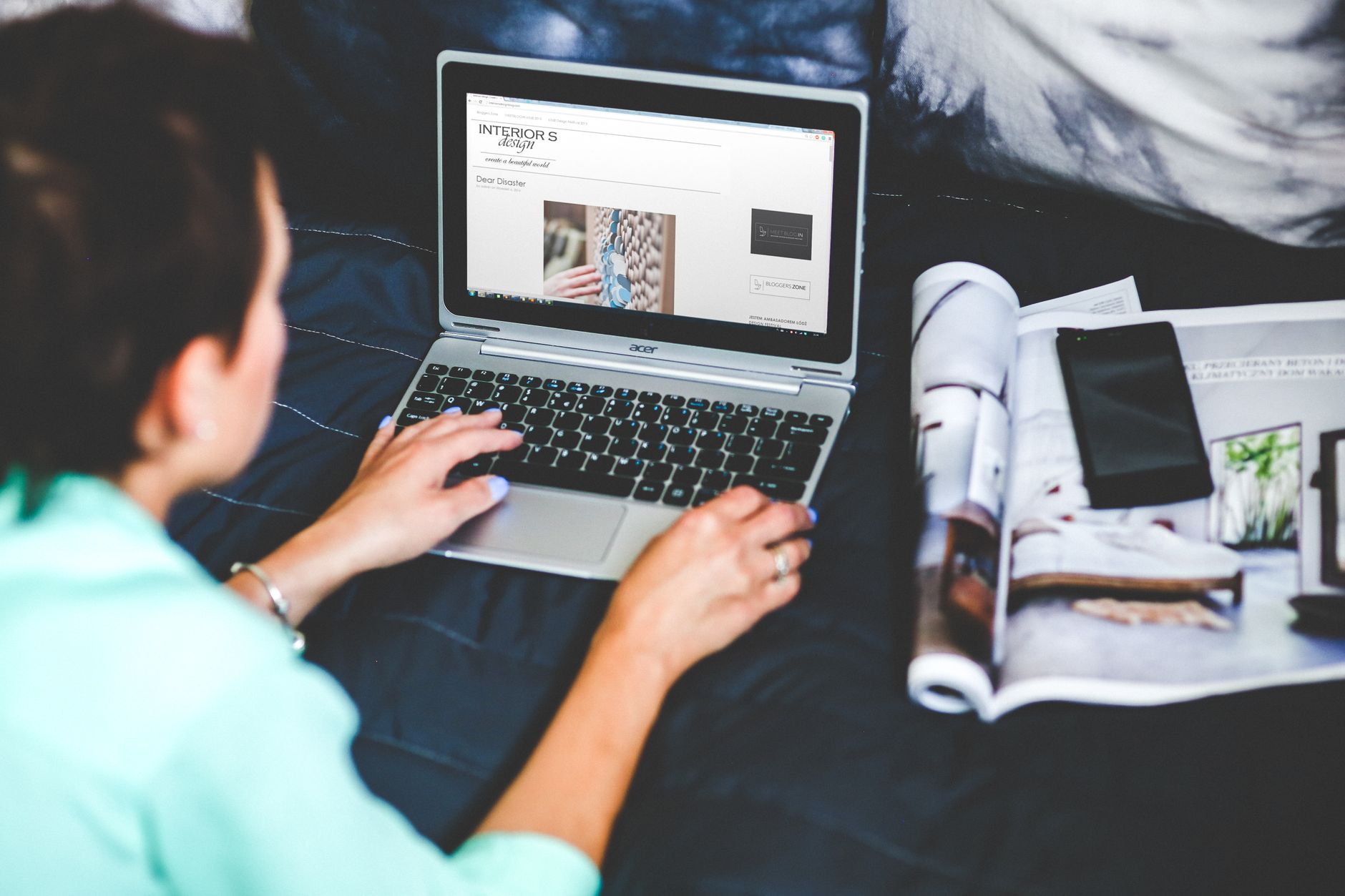 A ceramicist drafting a newsletter to send to her customers