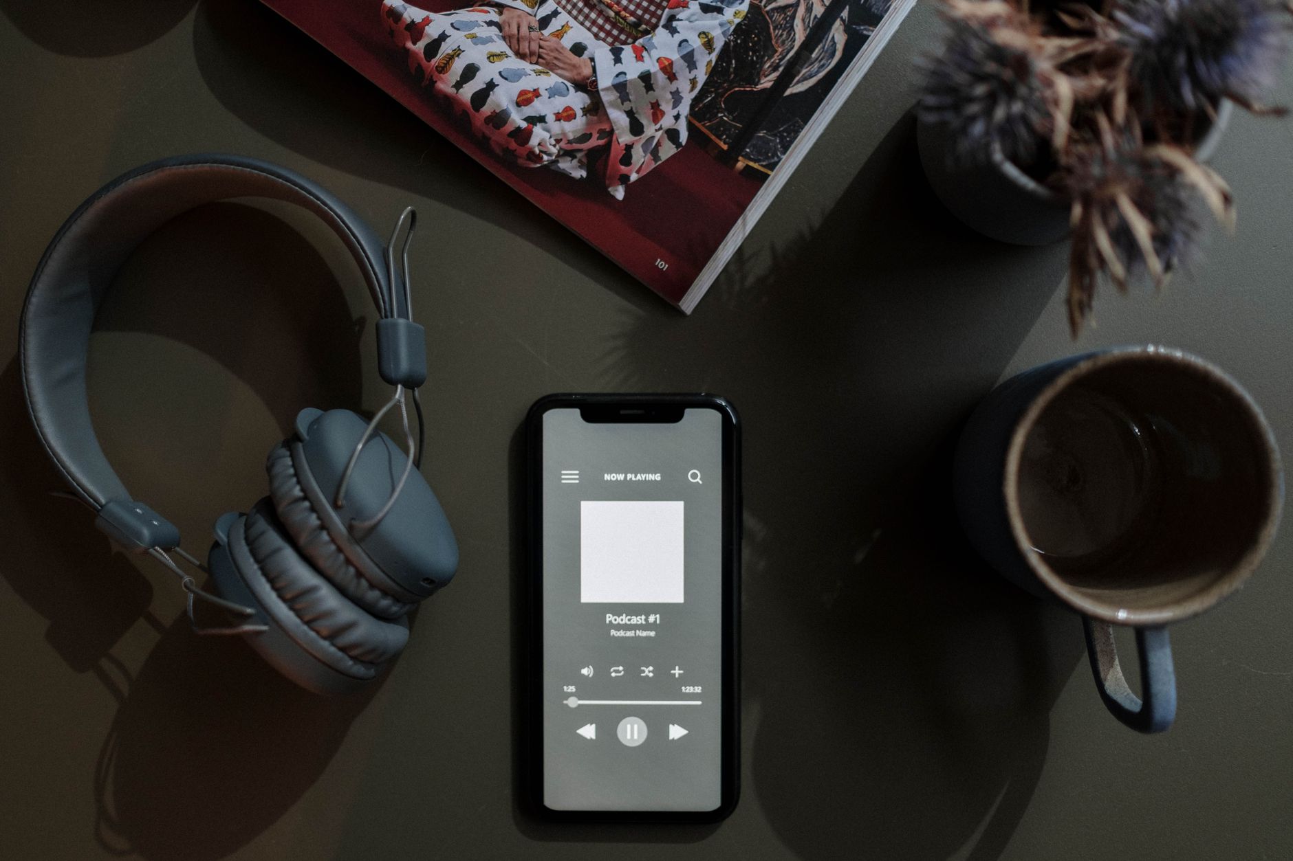 A phone screen shows a podcast page with three published episodes ready for a new listener to play in order.