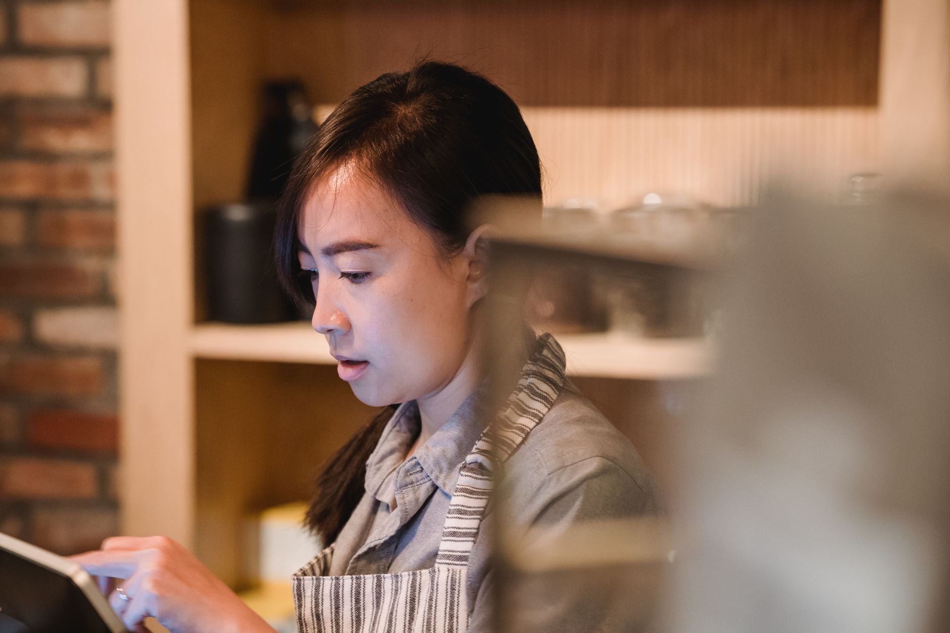 A customer searching for a local business on their phone